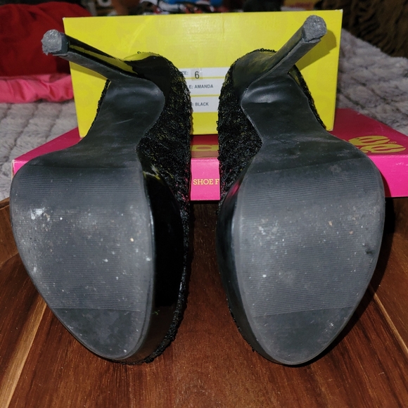 Charlotte Russe black sequins heels - Picture 4 of 4